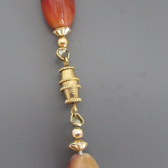 VINTAGE FAUX AMBER JADE STONE WITH GOLD BEADS STRAND NECKLACE 29" L, Never worn - Picture 6 of 6